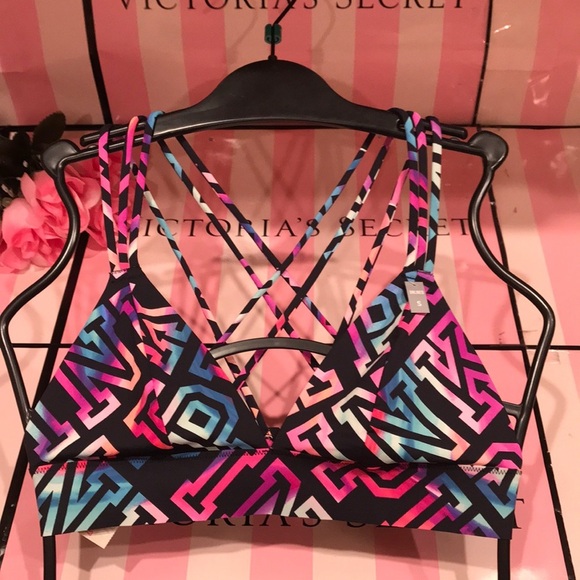 PINK 💖 Victoria Secrets💖 Bonded No Show Bralette - Picture 1 of 4